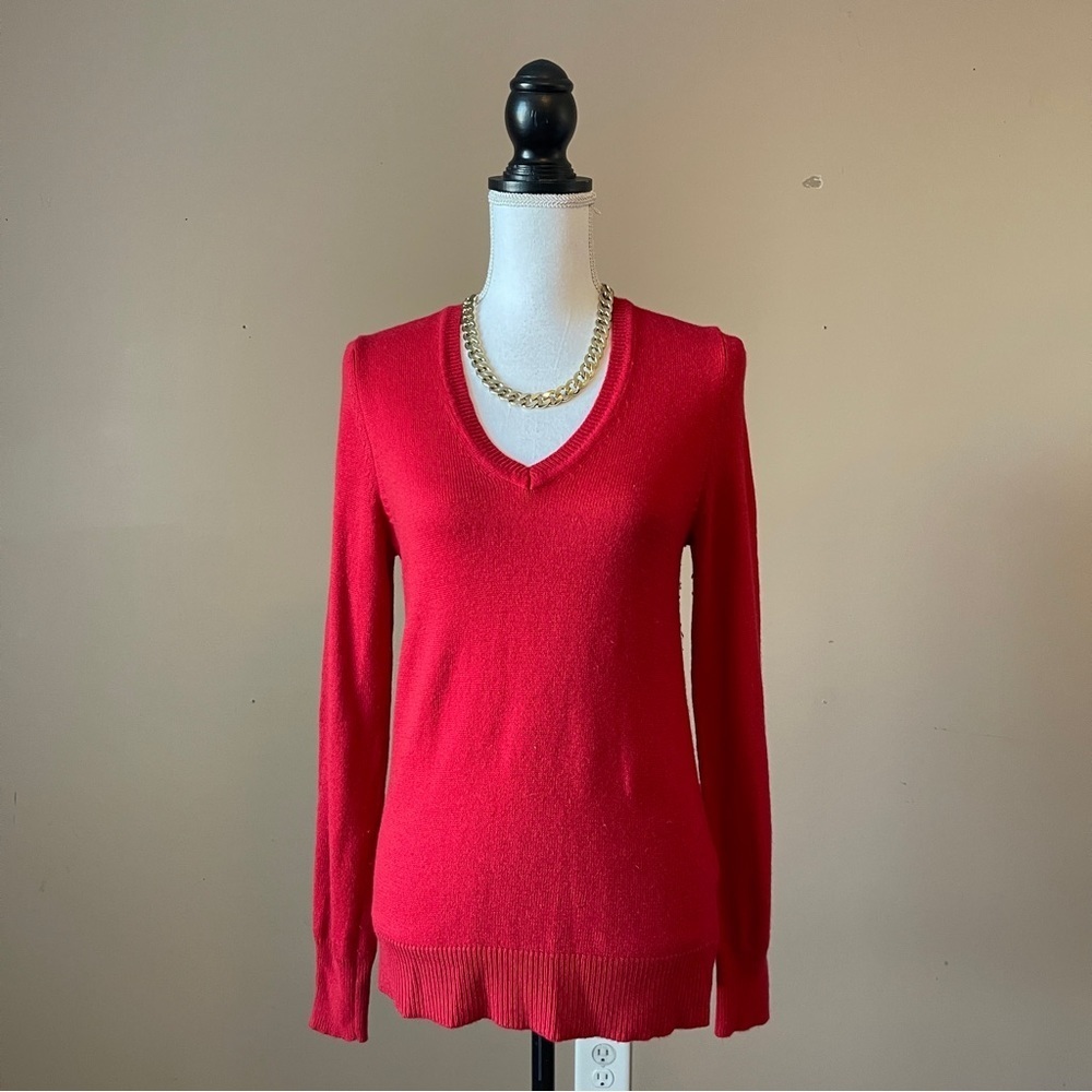 GAP LUX | Red V-neck Knit Sweater Sz S